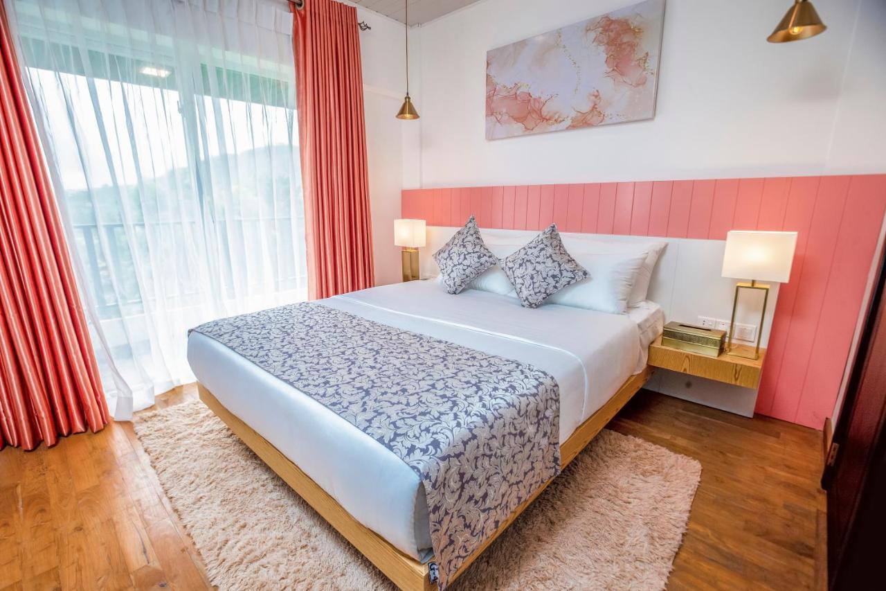 The Breeze Luxury Apartment Нувара Елия Екстериор снимка