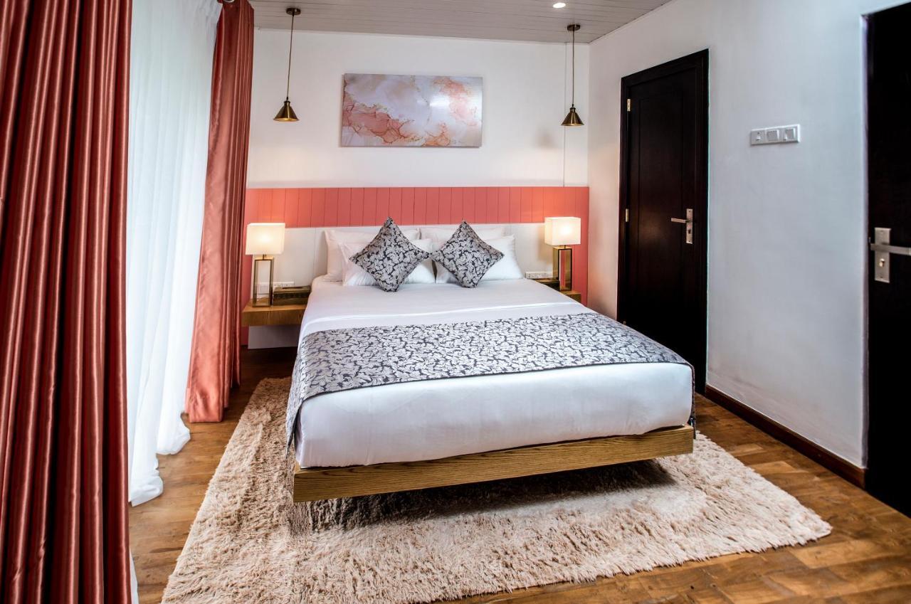The Breeze Luxury Apartment Нувара Елия Екстериор снимка